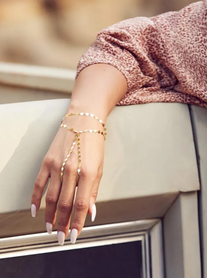 Bracelets Accessories Jessica Simpson Demi Fine Hand Chain In Gold Confetti