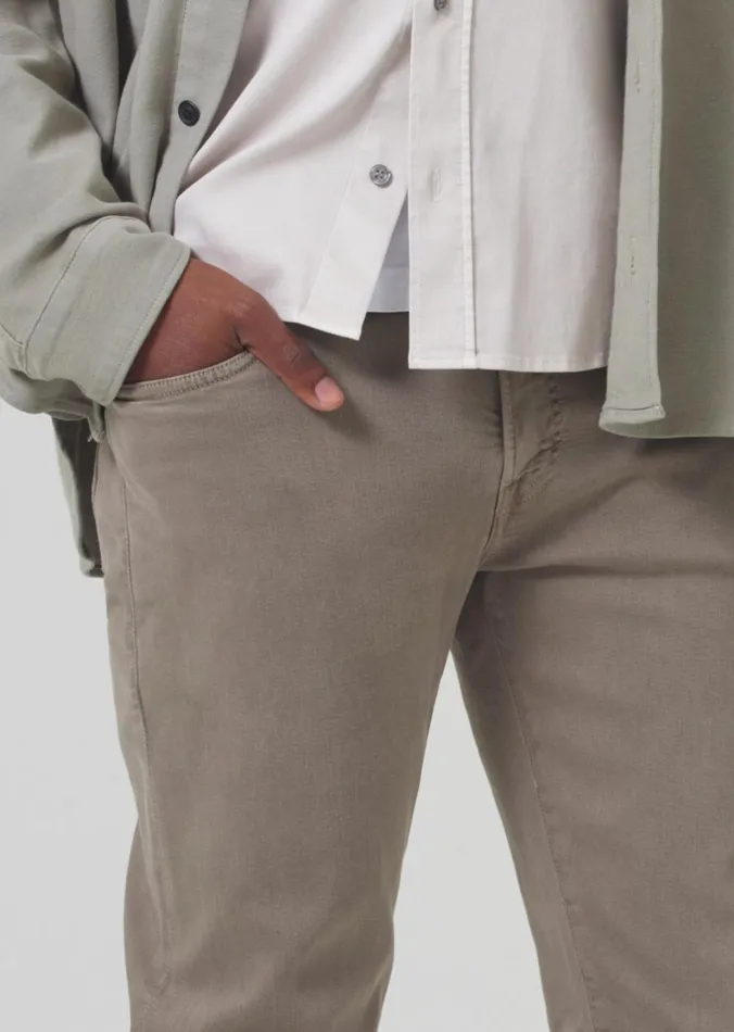 Citizens Of Humanity Adler Slim Soft Weft In Froth Men Pants