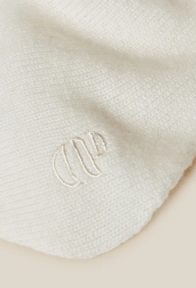 Claudie Pierlot Cashmere Knit Scarf Ivory Women Scarves Hats And Gloves Claudie Pierlot Cashmere Knit Scarf Ivory Women Scarves Hats And Gloves