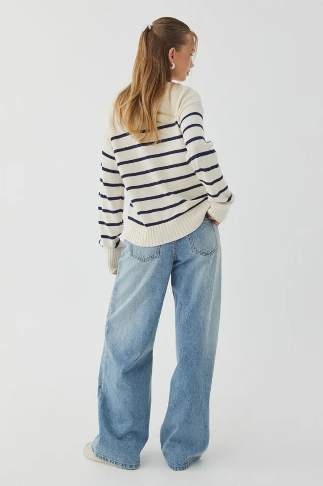 Clothing Supr Knitwear Zoey Crew Neck Jumper Bleached Beigevarsity Navy Stripe