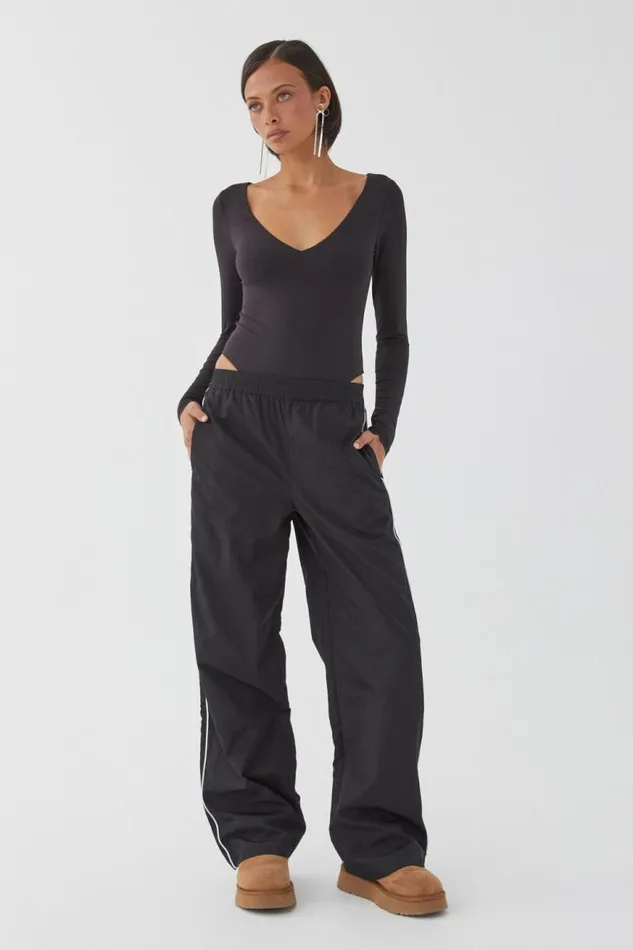 Clothing Supr Pants Kira Sporty Pull On Pant Black Clothing Supr Pants Kira Sporty Pull On Pant Black