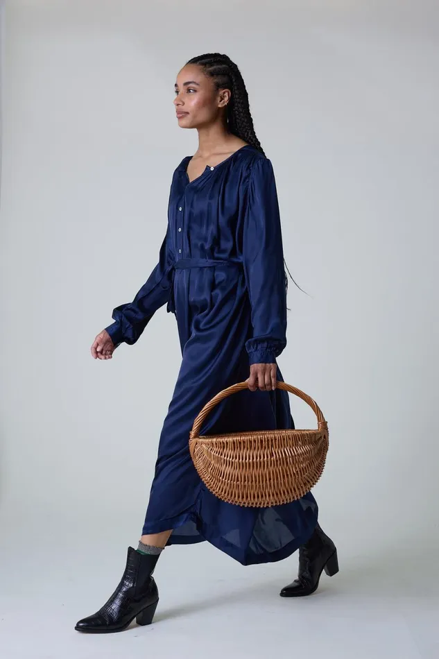 Dresses Women Leon and Harper Raimy Plain Dress Black Iris