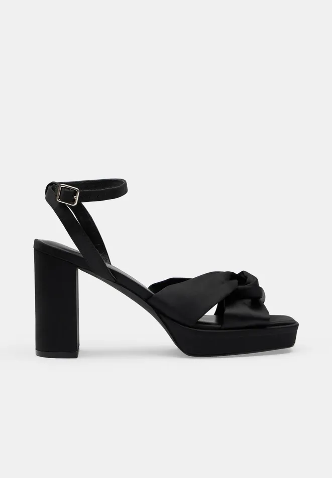 Hush Heels Women Farrah Satin Twist Platform Heels Black