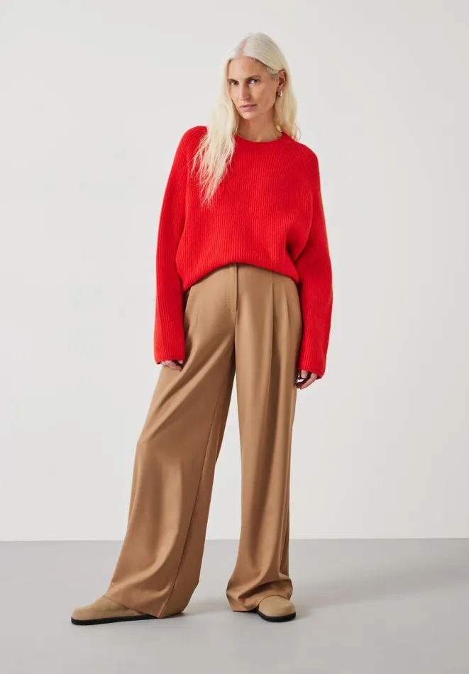 Hush Jumpers and Cardigans Women Tamar Ribbed Crew Neck Jumper With Wool Bright Red Hush Jumpers and Cardigans Women Tamar Ribbed Crew Neck Jumper With Wool Bright Red