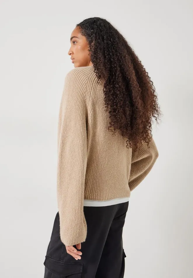 Hush Jumpers and Cardigans Women Tamar Ribbed Crew Neck Jumper With Wool Tan Hush Jumpers and Cardigans Women Tamar Ribbed Crew Neck Jumper With Wool Tan
