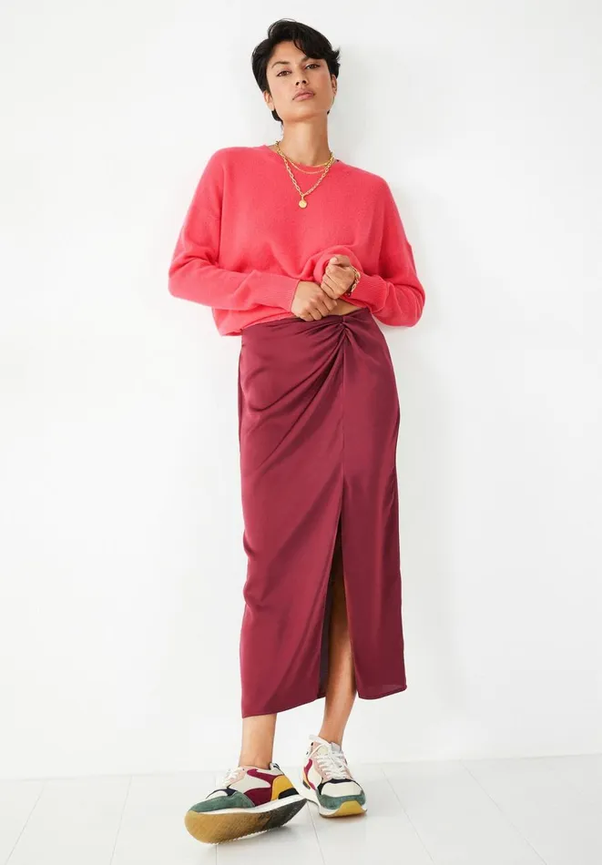 Hush Skirts Women Delilah Satin Skirt Burgundy
