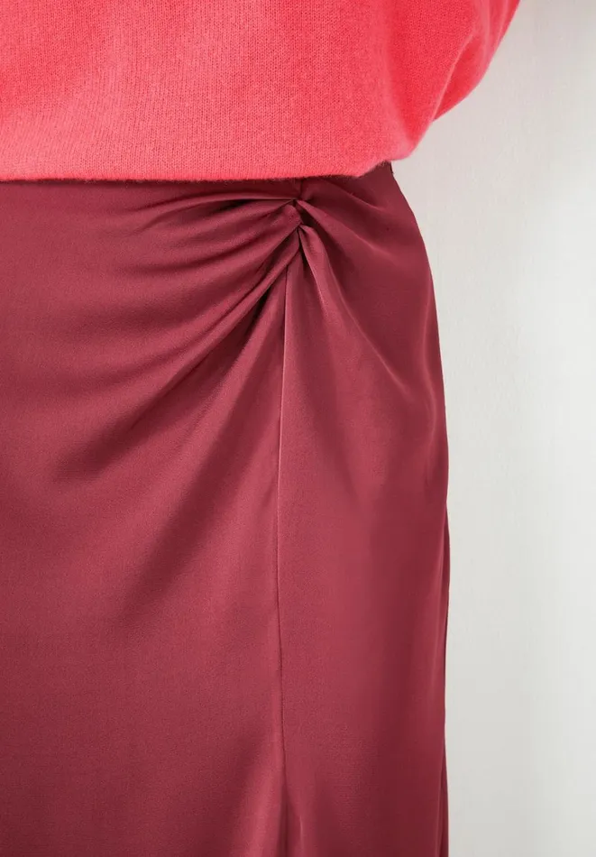 Hush Skirts Women Delilah Satin Skirt Burgundy Hush Skirts Women Delilah Satin Skirt Burgundy