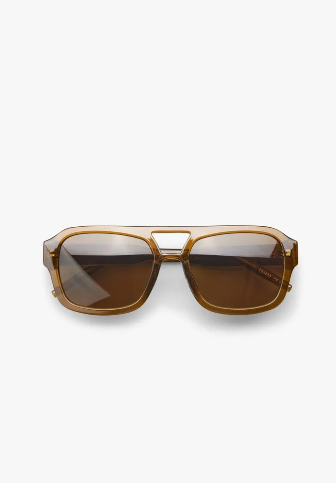 Hush Sunglasses Women AKjaerbede Kaya Sunglasses Smoke Transparent