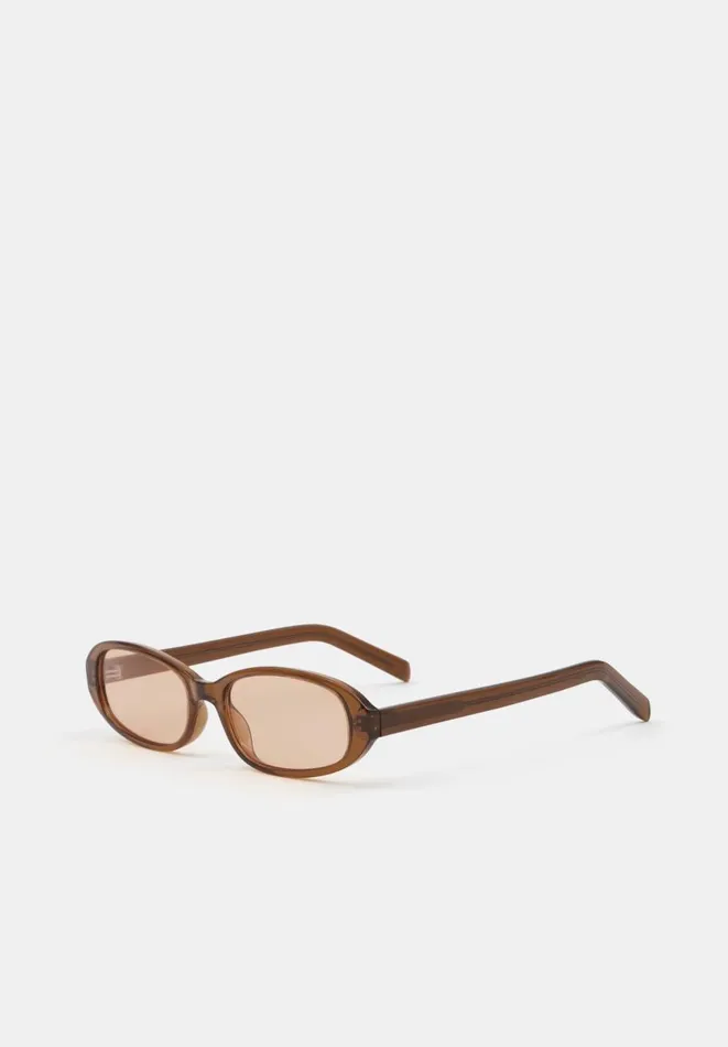 Hush Sunglasses Women AKjaerbede Macy Sunglasses Smoke Transparent Hush Sunglasses Women AKjaerbede Macy Sunglasses Smoke Transparent