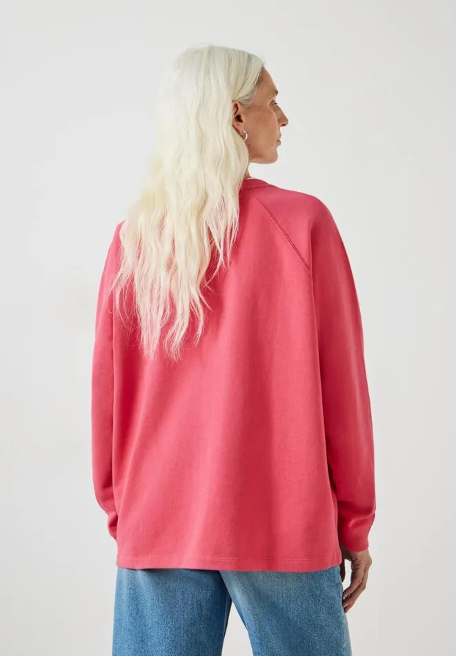 Hush Sweatshirts and Hoodies Women Verne Cotton Oversized Raglan Sweatshirt Magenta Hush Sweatshirts and Hoodies Women Verne Cotton Oversized Raglan Sweatshirt Magenta