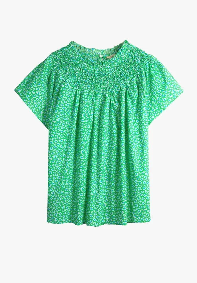 Hush Tops and Tshirts Women Carmela Top Graphic Leopard Green Hush Tops and Tshirts Women Carmela Top Graphic Leopard Green