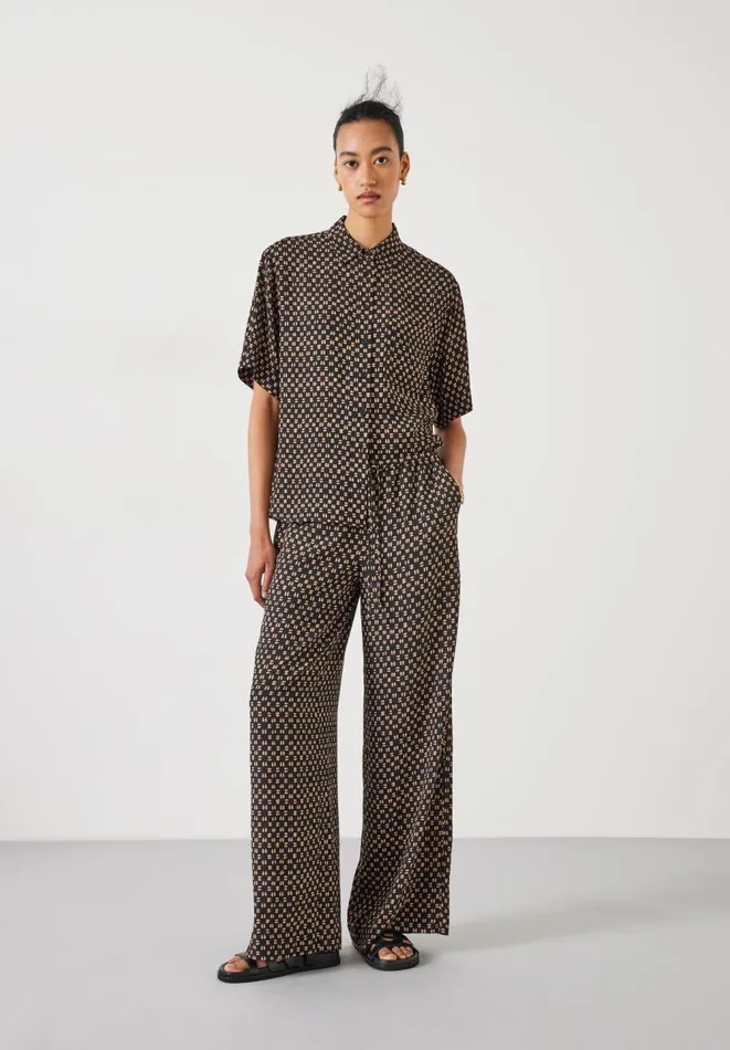 Hush Trousers Women Layla Print Tie Waist Trousers Contrast Geo Brown