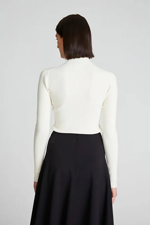 Knitwear Women Halston Ty Turtleneck In Matte Viscose Ivory