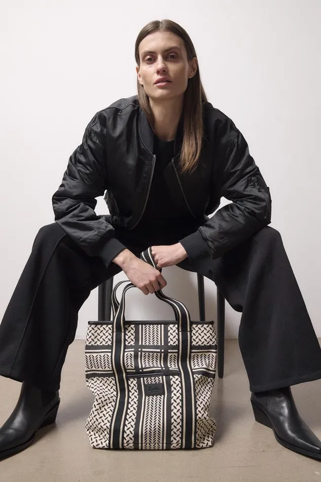 Lala Berlin Bags Tote Carmela 20 Canvas Heritage Stripe Black 8211 Women