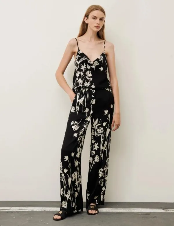 Marella Trousers Women Patterned Trousers Black