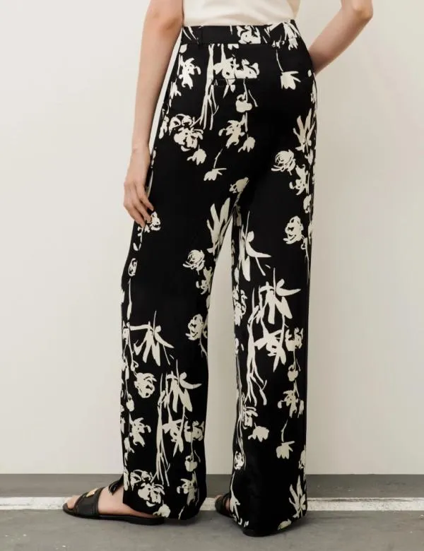Marella Trousers Women Patterned Trousers Black
