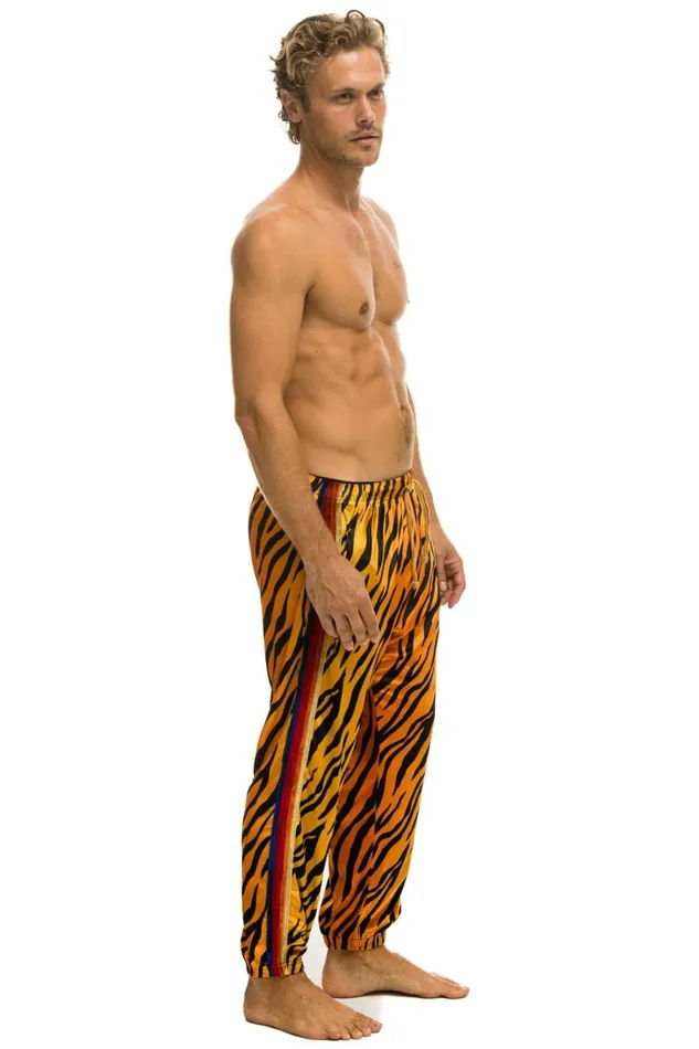 Men Bottoms Aviator Nation CLASSIC VELVET SWEATPANTS 8211 TIGER Men Bottoms Aviator Nation CLASSIC VELVET SWEATPANTS 8211 TIGER