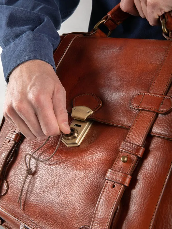 Men Officine Creative Accessories RARE 26 Brown Leather BriefCase