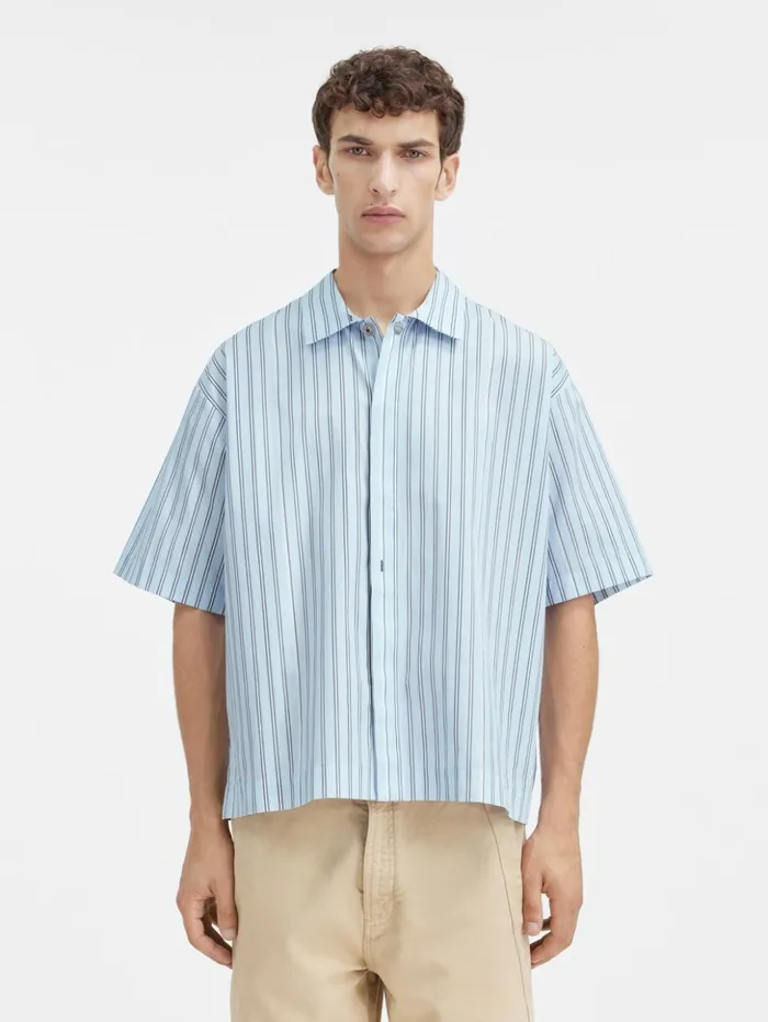 Men Shirts JACQUEMUS The Shortsleeve Shirt Print Blue Stripes Men Shirts JACQUEMUS The Shortsleeve Shirt Print Blue Stripes