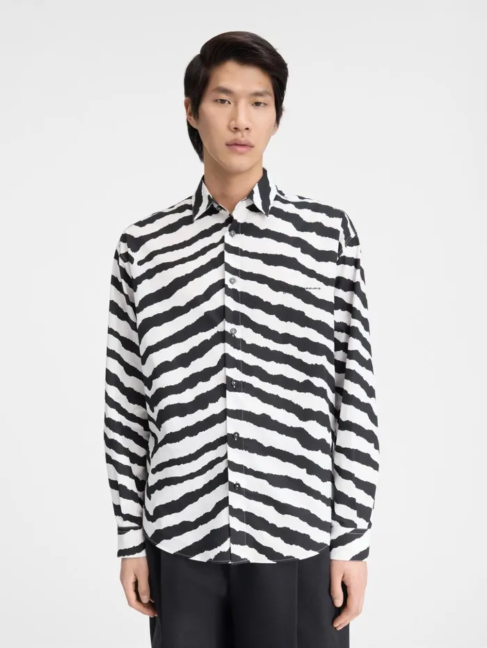 Men Shirts JACQUEMUS The Simon Shirt Print Zebra White Black Men Shirts JACQUEMUS The Simon Shirt Print Zebra White Black