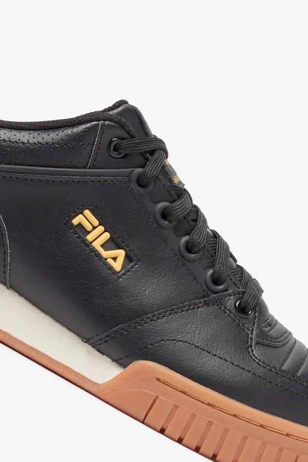Men Sneakers Fila Targa NT 011 Blackmetallic Goldgardenia