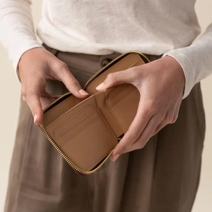 Nisolo Bags and Wallets Women Remi Zip Wallet Black Nisolo Bags and Wallets Women Remi Zip Wallet Black
