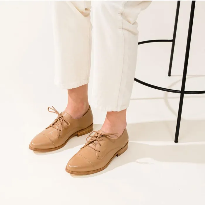 Nisolo Flats and Slip Ons Women Emilia Cap Toe Oxford Almond Black
