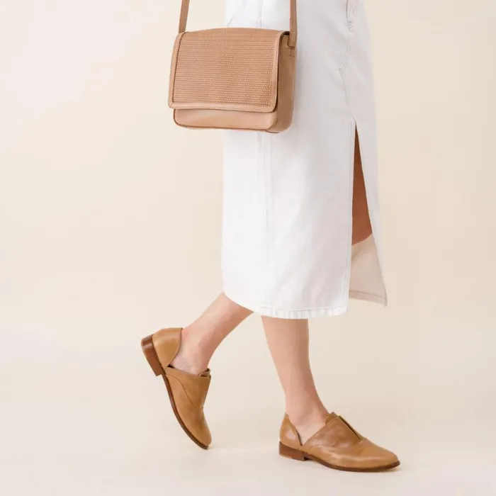 Nisolo Flats and Slip Ons Women Emma D039Orsay Oxford 20 Almond