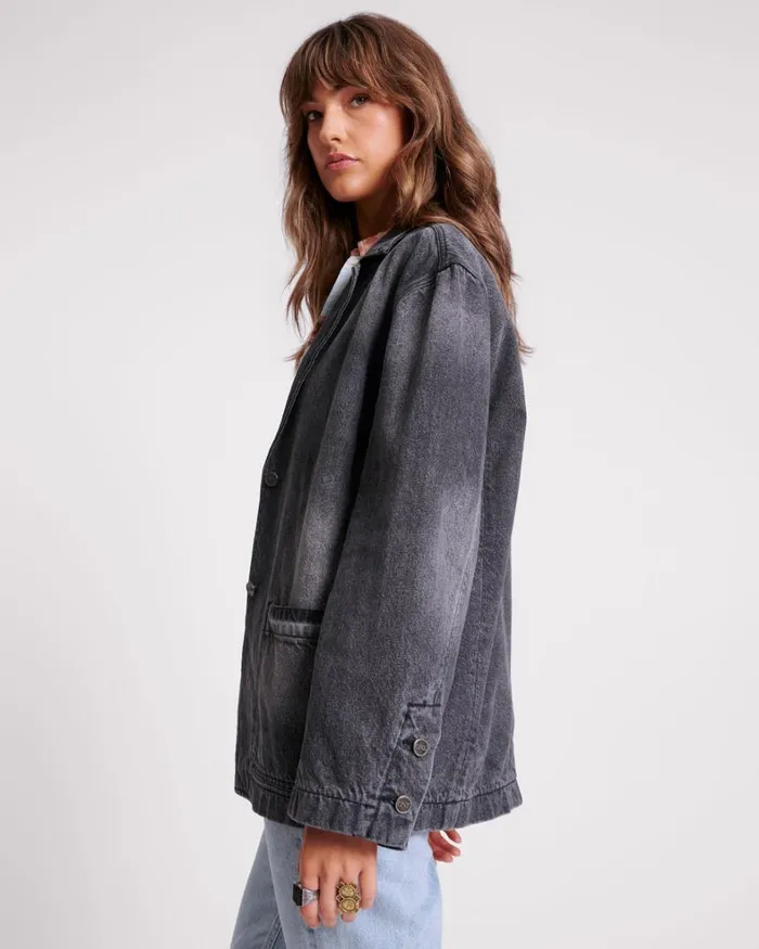 One Teaspoon Denim Jackets WORN BLACK DENIM BOYFRIEND BLAZER 8211 Women One Teaspoon Denim Jackets WORN BLACK DENIM BOYFRIEND BLAZER 8211 Women