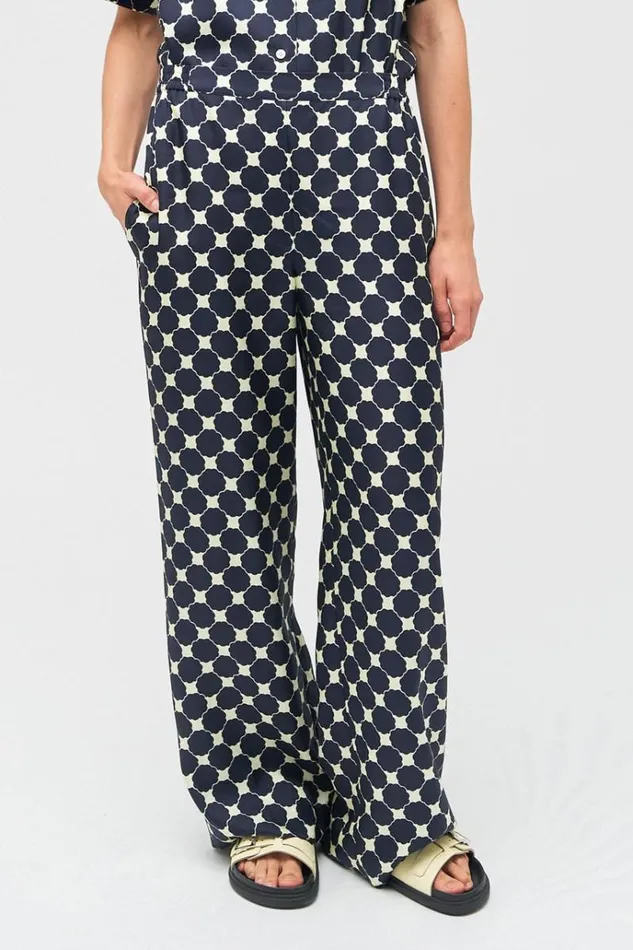 Oroton Pants Women Penny Flower Pant North Sea