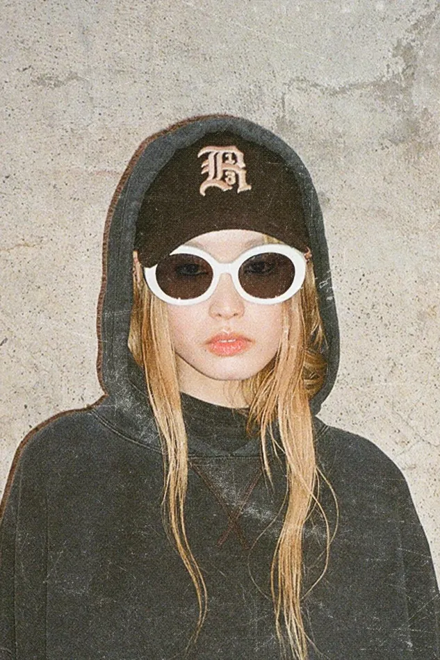 R13 Sale Women R13 SUNGLASSES 8211 WHITE AND GREY R13 Sale Women R13 SUNGLASSES 8211 WHITE AND GREY