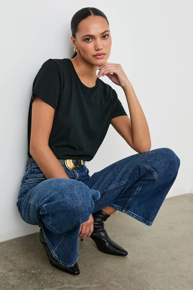 Rails Tees and Tanks Women CLASSIC CREW NECK TSHIRT Black