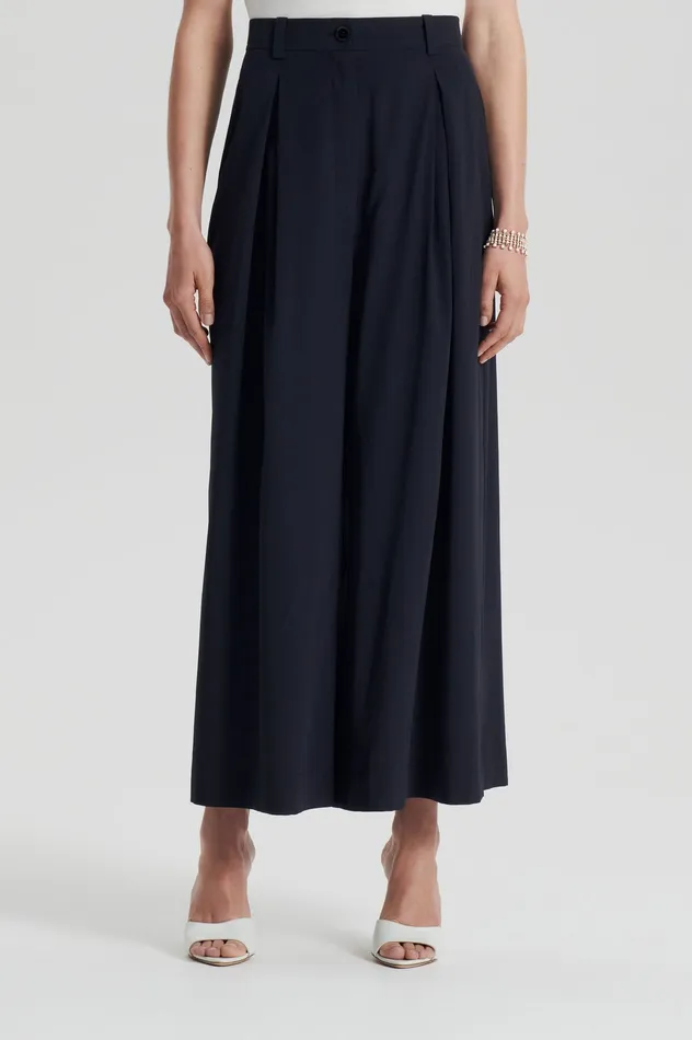 Scanlan Theodore Trousers Women SILK CROP TROUSER NAVY Scanlan Theodore Trousers Women SILK CROP TROUSER NAVY