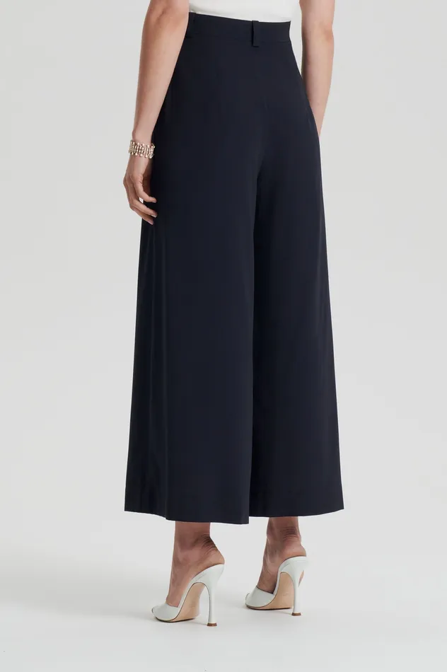 Scanlan Theodore Trousers Women SILK CROP TROUSER NAVY Scanlan Theodore Trousers Women SILK CROP TROUSER NAVY