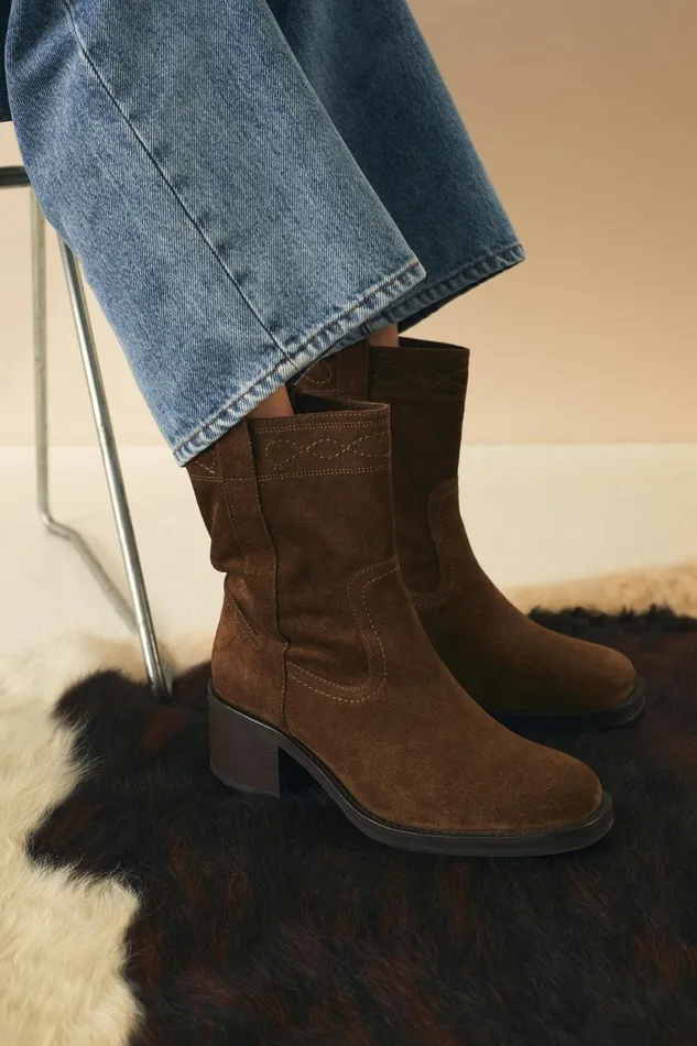 Shoes Women Leon and Harper Charls Suede Boots Olive