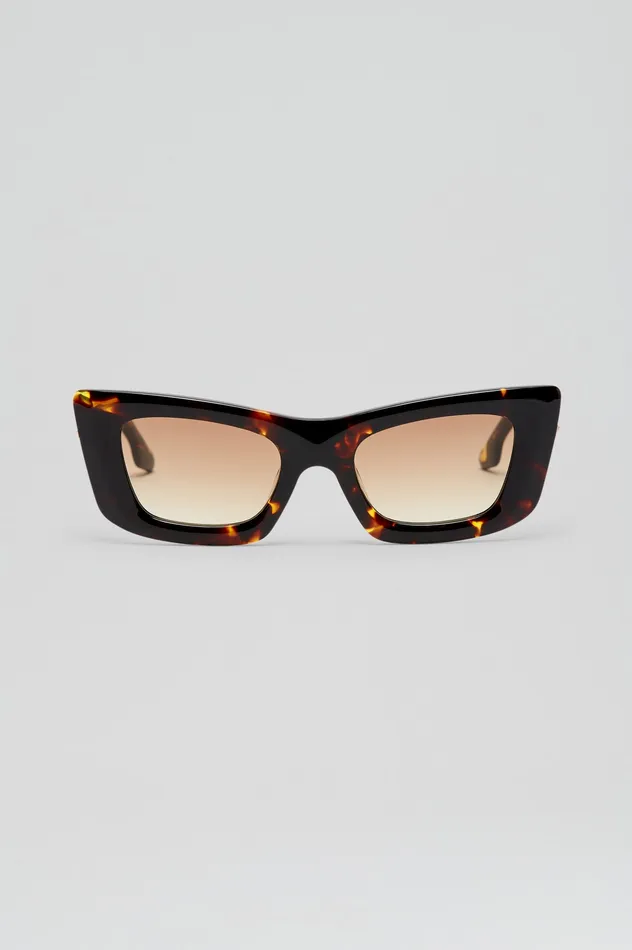 ST ANGULAR CAT SUNGLASSES TORTSHELL Women Eyewear Scanlan Theodore ST ANGULAR CAT SUNGLASSES TORTSHELL Women Eyewear Scanlan Theodore