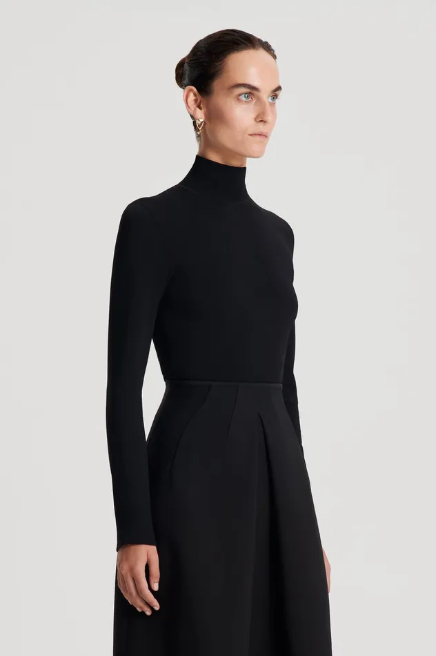 Sweaters Women MICRO KNIT LONG SLEEVE SWEATER BLACK Scanlan Theodore