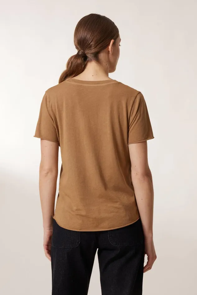 TShirts and Tops Women Leon and Harper Tizia Diamond TShirt Camel