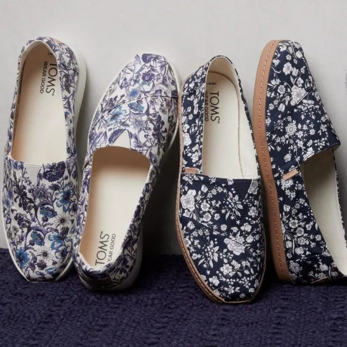 Toms Alpargatas Alpargata Plus Navy Navy Rachel On Tana Lawn 8211 Women Toms Alpargatas Alpargata Plus Navy Navy Rachel On Tana Lawn 8211 Women