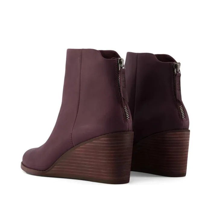 Toms Boots and Booties Casey Ankle Boot Blackberry Leather 8211 Women