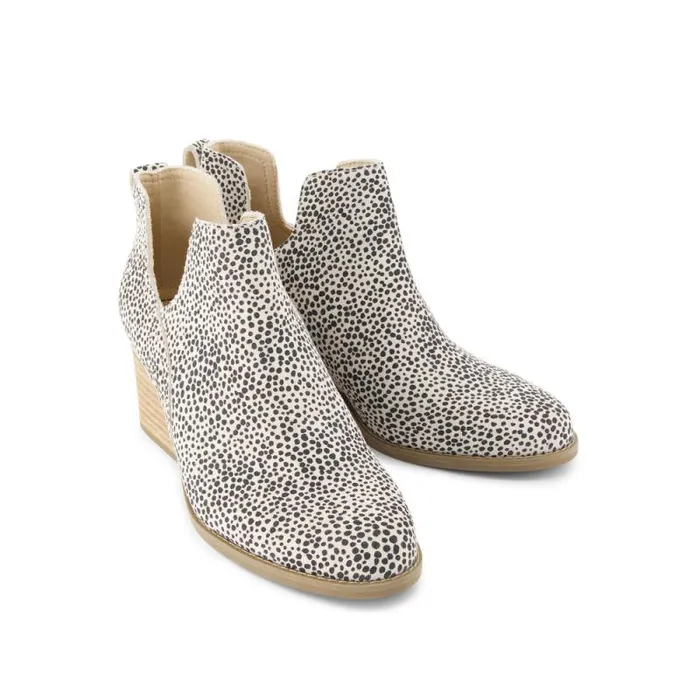 Toms Boots and Booties Gwen Ankle Boot Mini Cheetah Suede 8211 Women