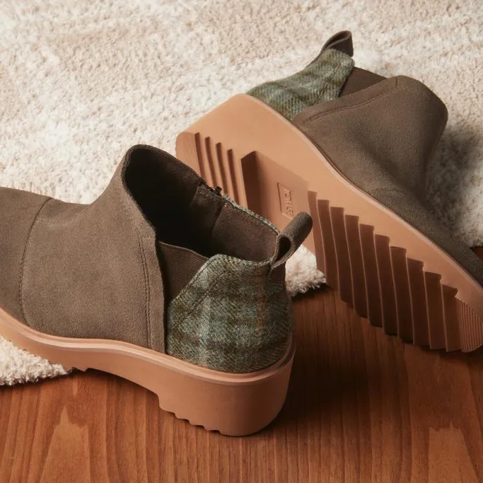 Toms Boots and Booties Maude Wedge Boot Canteen Suede Cozy Plaid 8211 Women