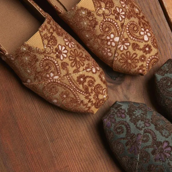 Toms TOMS Classics Alpargata Cloudbound Golden Honey Floral Brocade 8211 Women Toms TOMS Classics Alpargata Cloudbound Golden Honey Floral Brocade 8211 Women