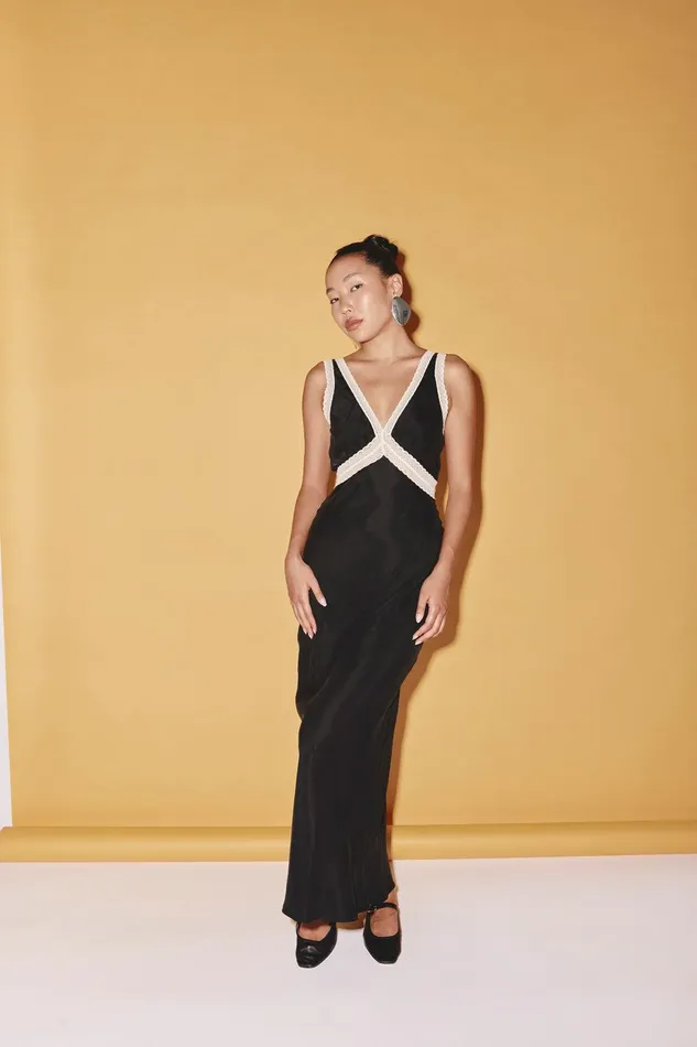 VRG GRL Meet Me On The Dance Floor Bias Cut Maxi Dress Black Women MidiMaxi Dresses
