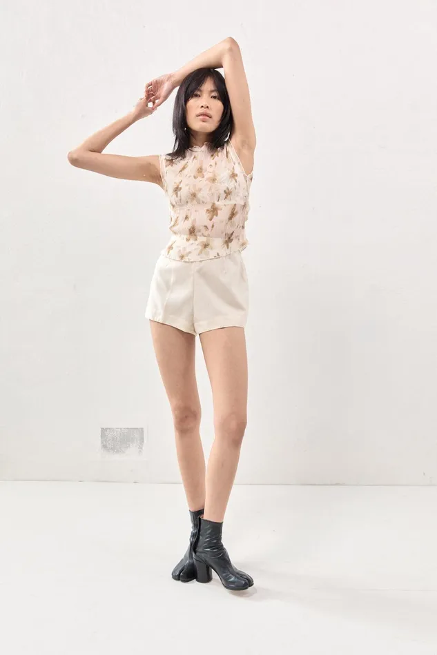 VRG GRL Retrofuture Top Tan Women Short Sleeve VRG GRL Retrofuture Top Tan Women Short Sleeve