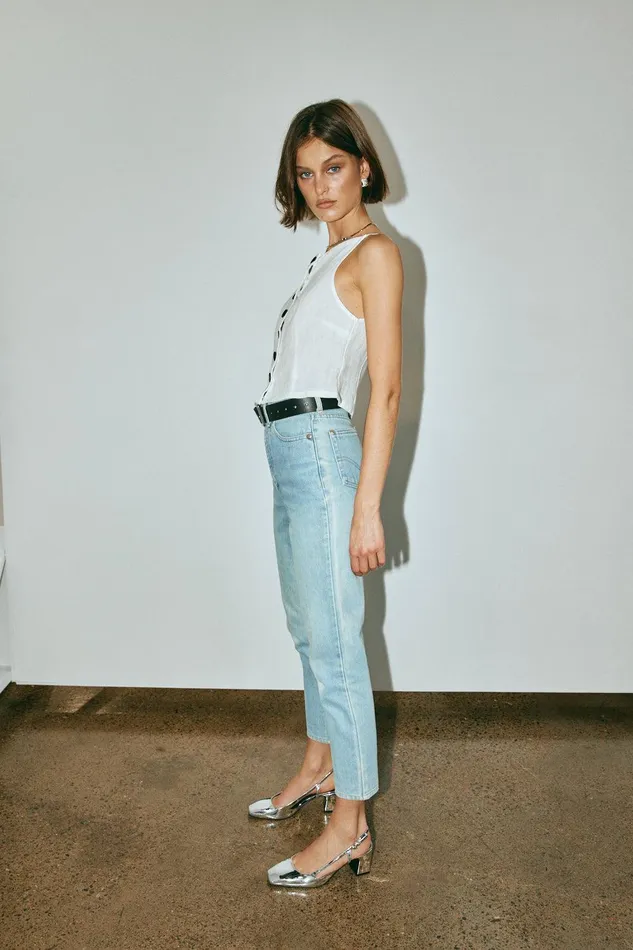 VRG GRL Rumi Linen Top White Women Sleeveless
