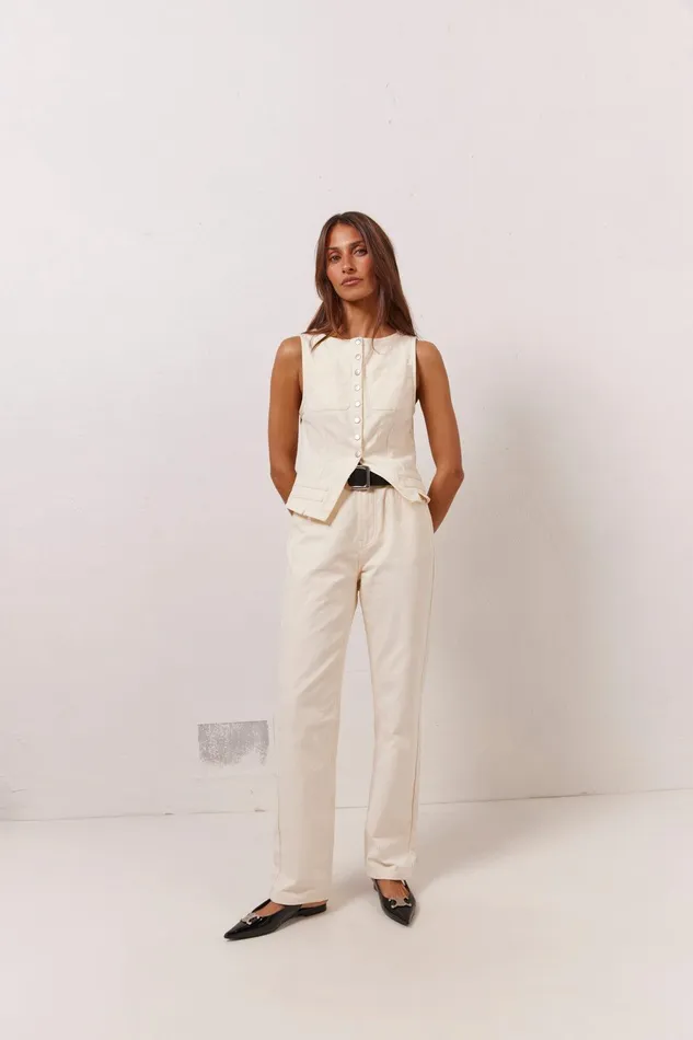 VRG GRL Suki Denim Jeans Cream Women Pants