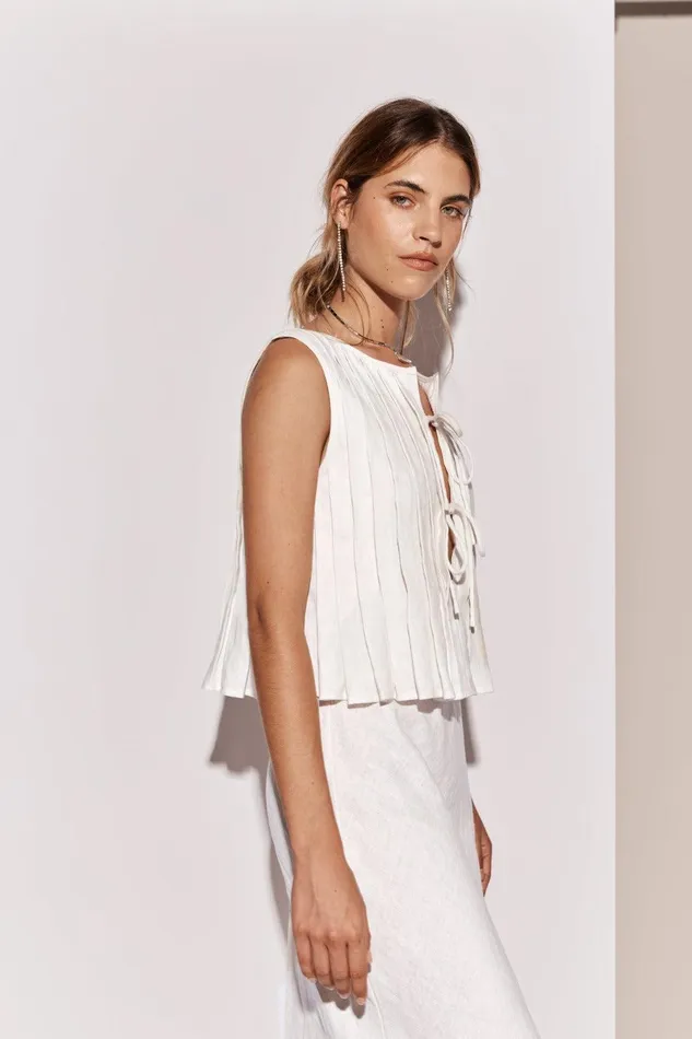 VRG GRL Valeria Linen Top White Women Sleeveless