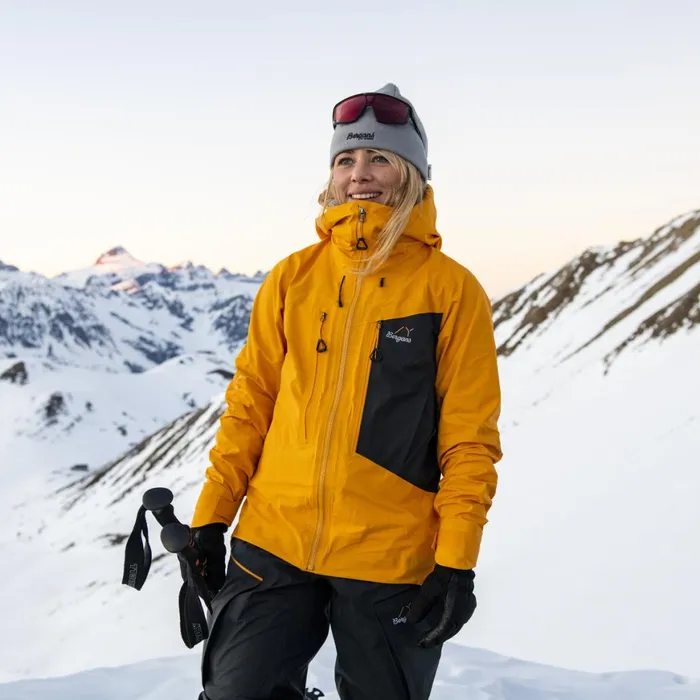 Women Bergans Of Norway Ski Jackets Y Mountainline Breathe 3l Shell Jacket Mango Yellow