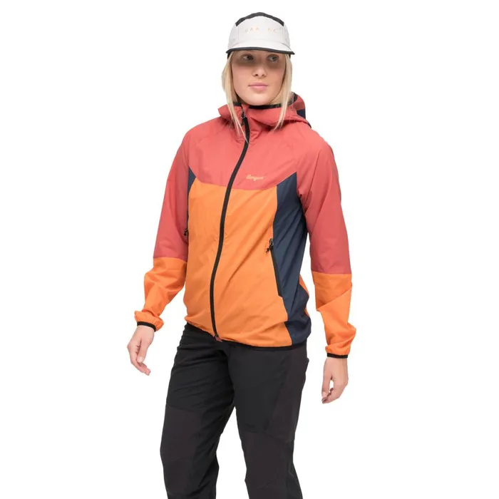 Women Bergans Of Norway Softshell Jackets Vaagaa Windbreaker Jacket Faded Orange Rusty Dust